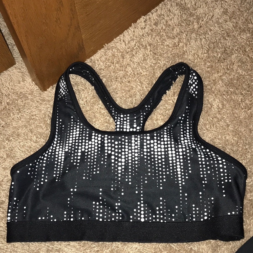 Brand New sports-bra!
